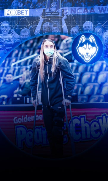 NCAAW odds: Paige Bueckers' injury impact on UConn's title odds